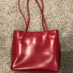 Elegant Estēe Lauder Red Leather Tote Bag